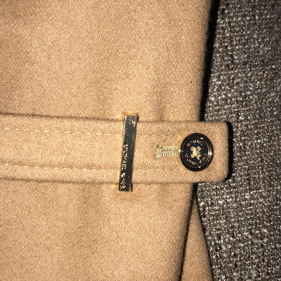 Michael Michael Kors Wool and Cashmere Jacket - Picture 7 of 7